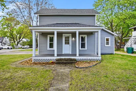 601 N Arcade Street, Gladwin MI 48624 photo 2