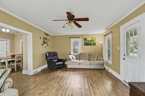 601 N Arcade Street, Gladwin MI 48624 photo 3