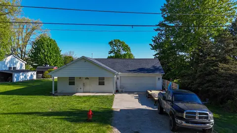 401 Barber, Ithaca MI 48847 photo 3