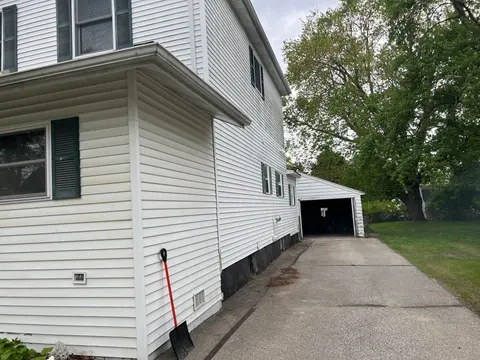 158 Moyer Avenue, Alma MI 48801 photo 3