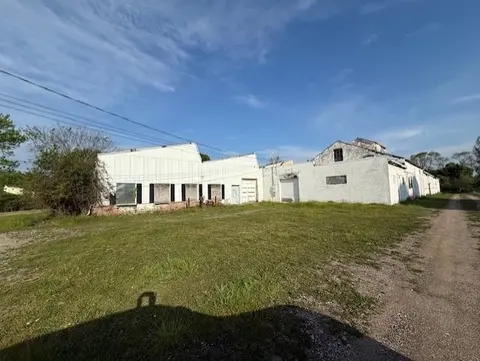 700 W End Street, Alma MI 48801 photo 1