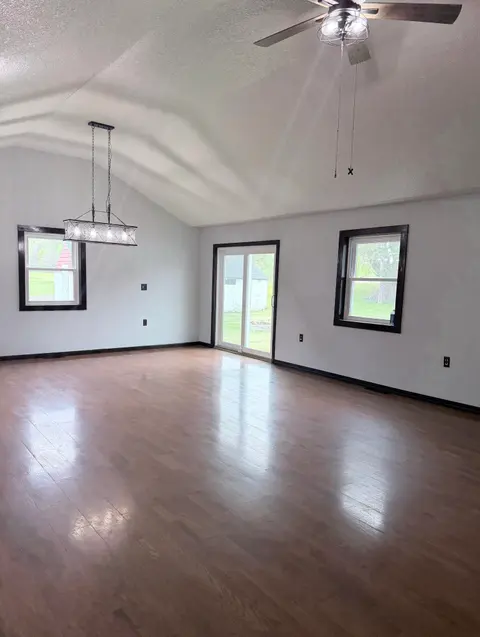 965 E Remus Road, Mount Pleasant MI 48858 photo 2