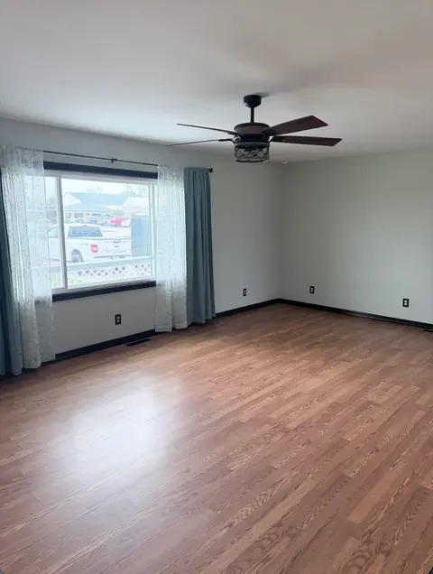 965 E Remus Road, Mount Pleasant MI 48858 photo 5