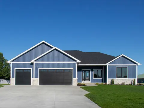 2816 W Crossroads Drive # 9, Bay City MI 48706-2397 photo 1