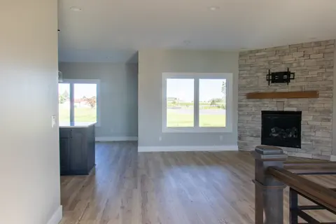 2816 W Crossroads Drive # 9, Bay City MI 48706-2397 photo 5