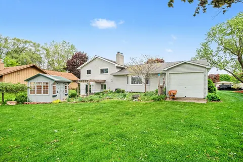 937 Riverview Drive, Alma MI 48801 photo 3