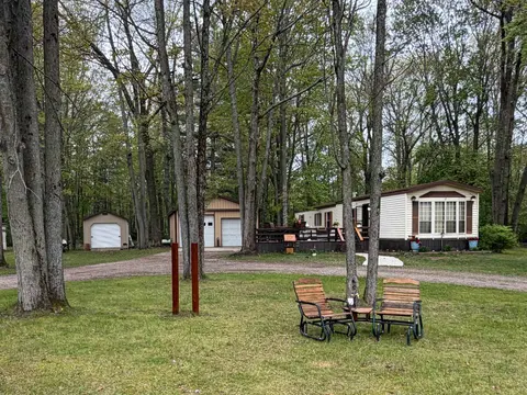 2245 Edgewood, Farwell MI 48622 photo 1
