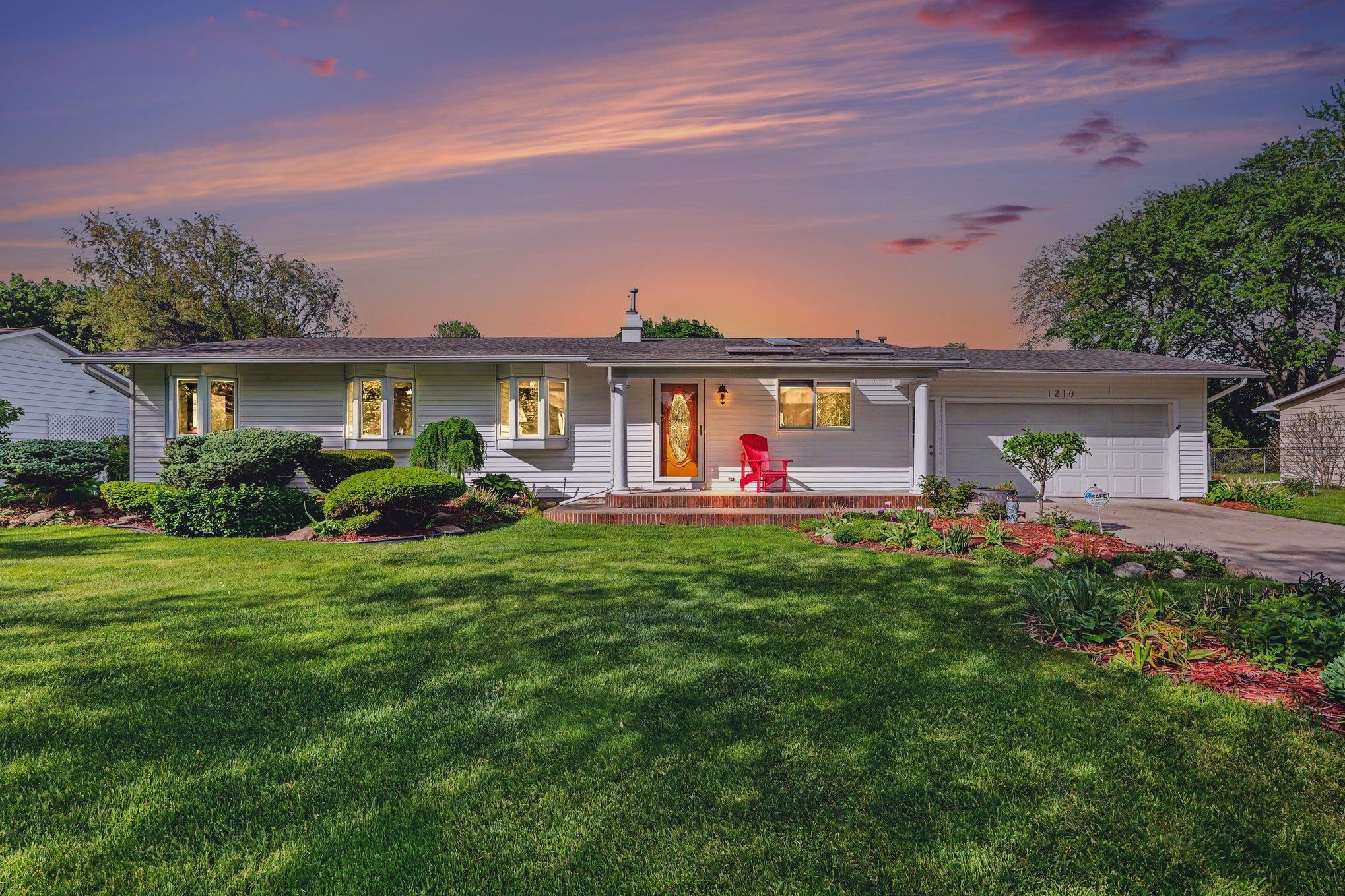 1210 Glenwood Drive, Mount Pleasant MI 48858 photo 1