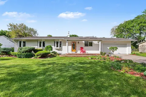 1210 Glenwood Drive, Mount Pleasant MI 48858 photo 3
