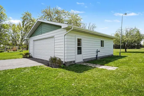 1921 N Huron Road, Tawas City MI 48763 photo 2