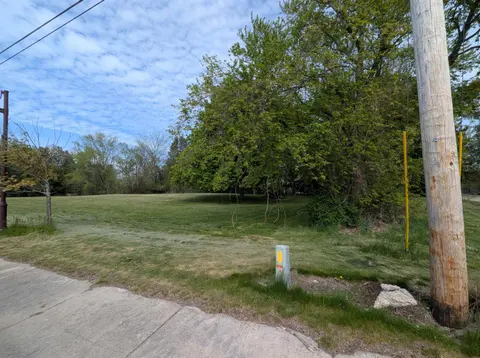 210 N Mackinaw Road, Au Gres MI 48703 photo 3