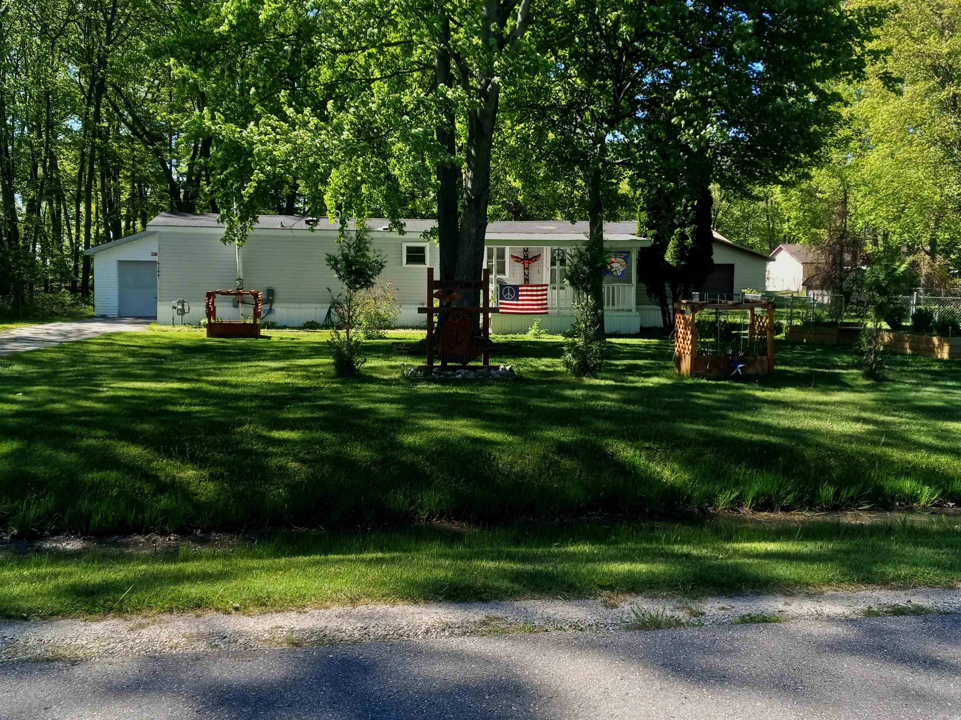 4144 E Anne Street, Au Gres MI 48703 photo 1