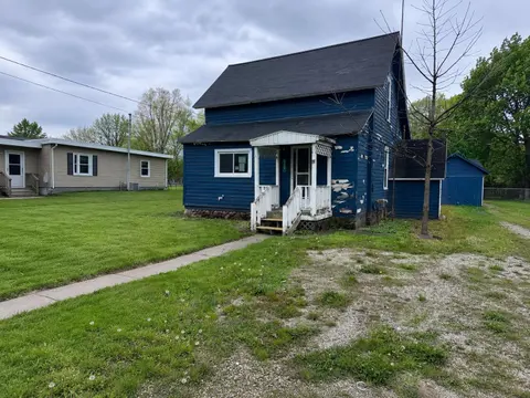 125 N Chippewa, Shepherd MI 48883 home for sale
