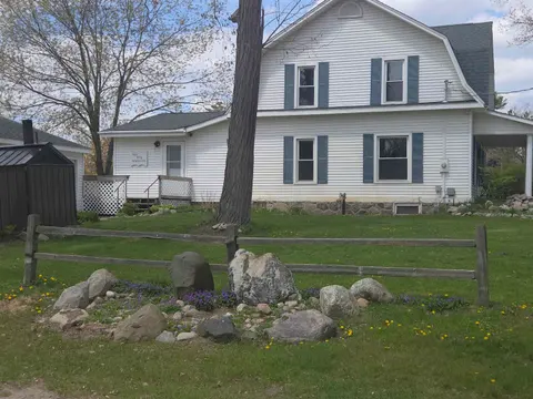9368 School Street, Lake MI 48632 photo 2