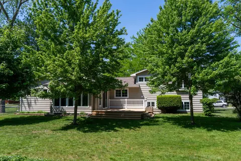 1410 Andre Avenue, Mount Pleasant MI 48858 photo 4