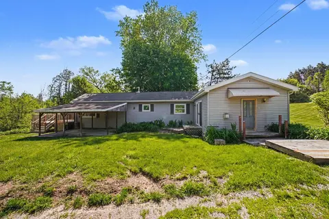 2457 E Ludington Drive, Clare MI 48617 photo 2