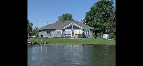 5871 Sandy Drive, Pinconning MI 48650 home for sale