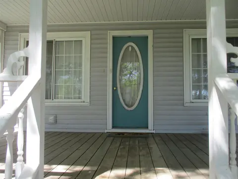 621 Wright Street, Breckenridge MI 48615 photo 2