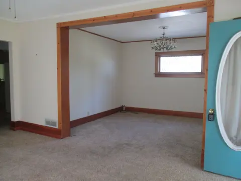 621 Wright Street, Breckenridge MI 48615 photo 4