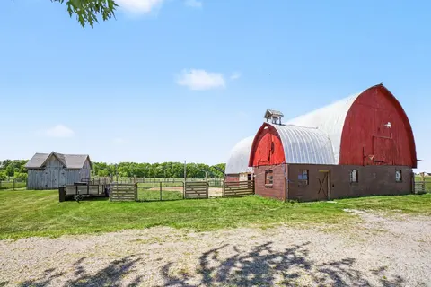 3571 N Shepherd Road, Mount Pleasant MI 48858 photo 4