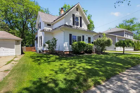 308 Orchard Street, Alma MI 48801 photo 2