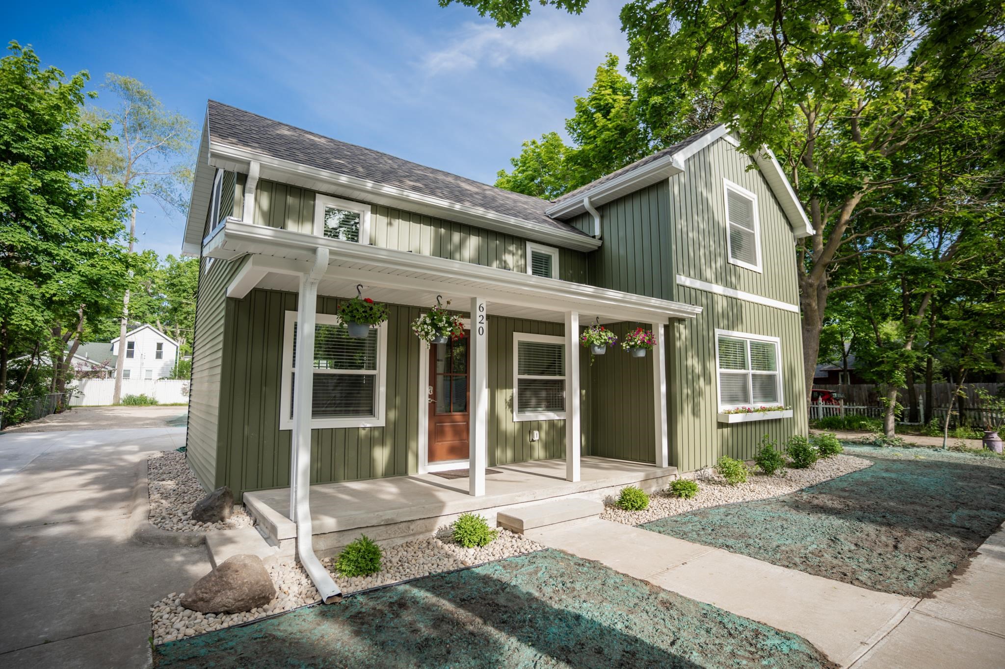 620 S Lansing Street, Mount Pleasant MI 48858 photo 1