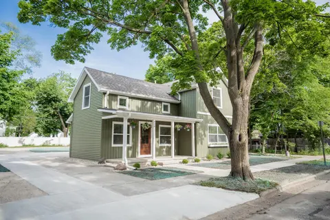 620 S Lansing Street, Mount Pleasant MI 48858 photo 2