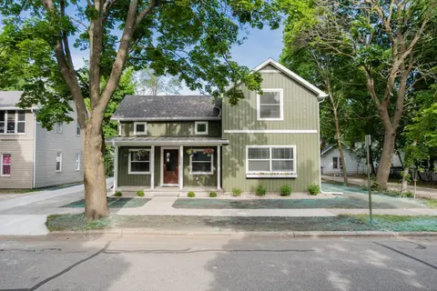 620 S Lansing Street, Mount Pleasant MI 48858 photo 3
