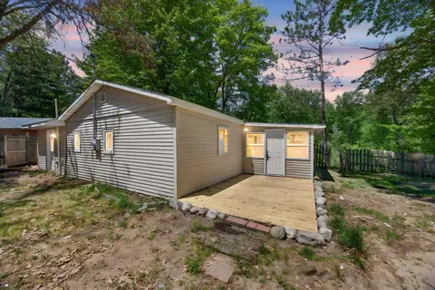 8538 W Haskell Lake Road, Marion MI 49665 photo 4