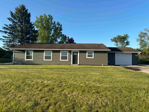 3092 E Deerfield, Mount Pleasant MI 48858 photo 1