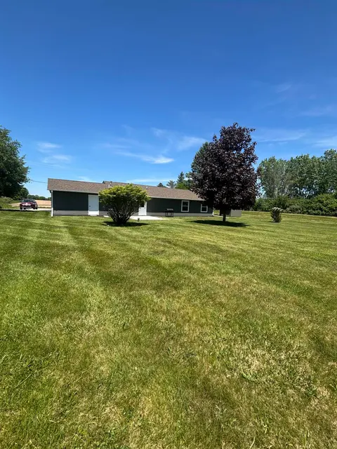 3092 E Deerfield, Mount Pleasant MI 48858 photo 3
