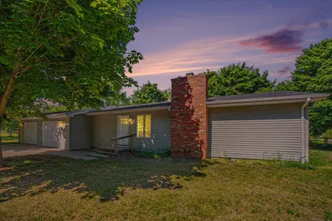 8220 E Upham Drive # 34, Mount Pleasant MI 48858 photo 2
