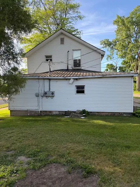 230 Ely Street, Alma MI 48801 photo 4