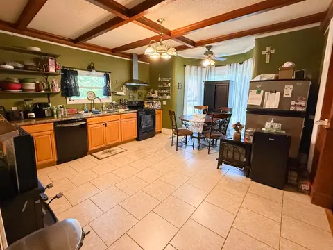 405 E Saginaw, Saint Louis MI 48880 photo 5