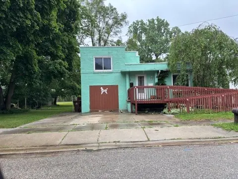 612 Liberty Street, Alma MI 48801 photo 1