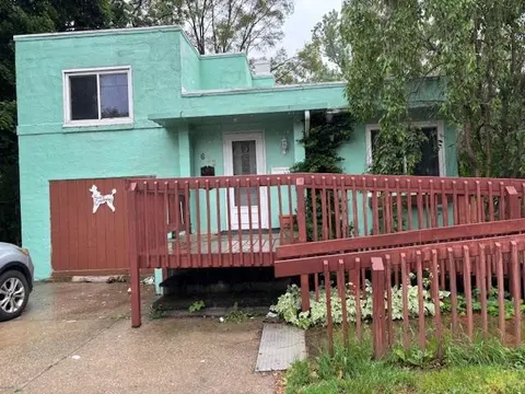 612 Liberty Street, Alma MI 48801 photo 2