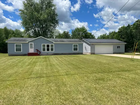 3333 N Ferris Road, Sumner MI 48889 photo 1