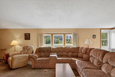 3333 N Ferris Road, Sumner MI 48889 photo 5