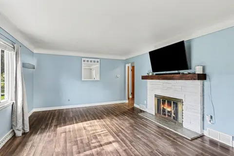 1109 Pacelli Street, Saginaw MI 48638 photo 3
