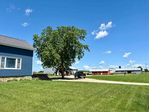4275 N Vandecar Road, Weidman MI 48893 photo 3