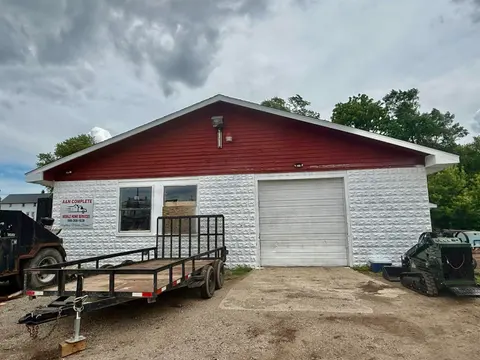 505 W Saginaw Street, Breckenridge MI 48615 photo 4