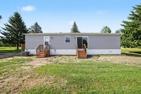4390 W Seaman Road, Alma MI 48847 photo 2