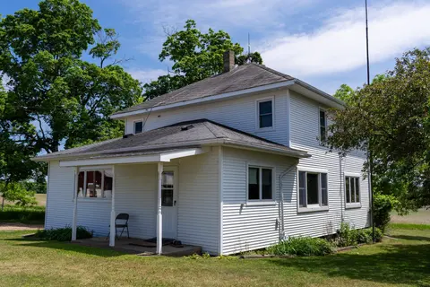 402 W Chapman Road, Mount Pleasant MI 48858 photo 5
