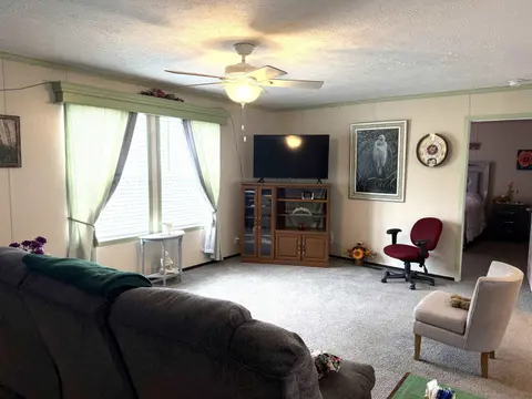 1042 Jackson Court, Mount Pleasant MI 48858 photo 4