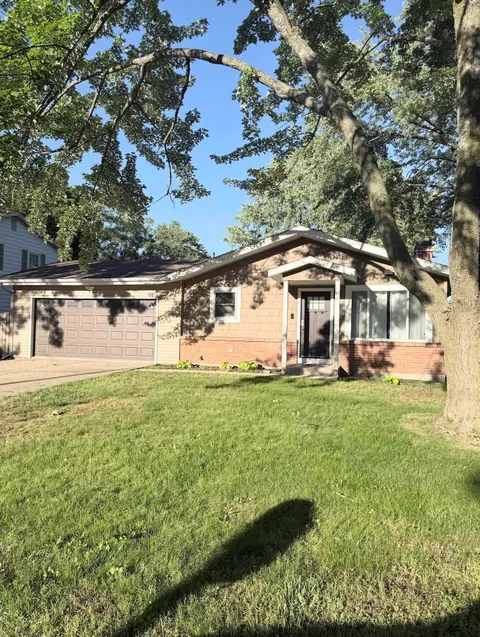 302 W Grand Avenue, Mount Pleasant MI 48858 photo 1
