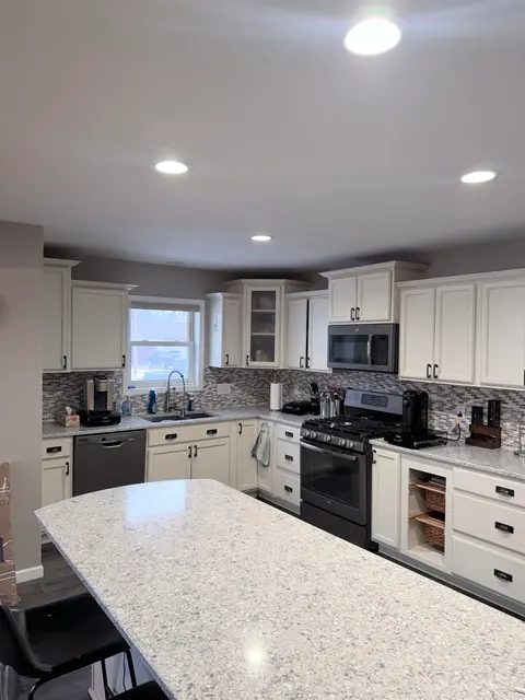 302 W Grand Avenue, Mount Pleasant MI 48858 photo 4