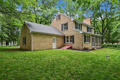 465 Hiawatha Drive, Mount Pleasant MI 48858 photo 2