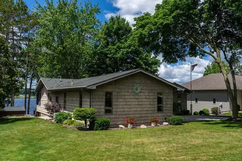 1056 Clubhouse Drive, Lake Isabella MI 48893 photo 3