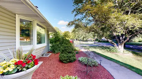 614 W Meadowbrook # 10, Midland MI 48640 photo 5