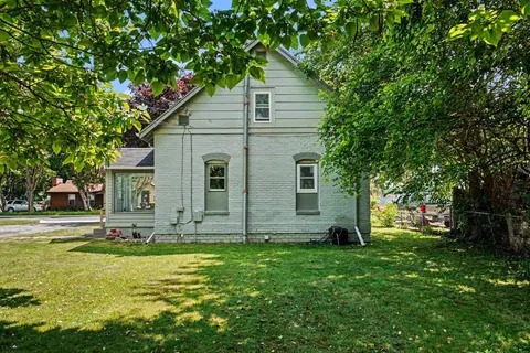 1309 Rosedale Street, Alma MI 48801 photo 2